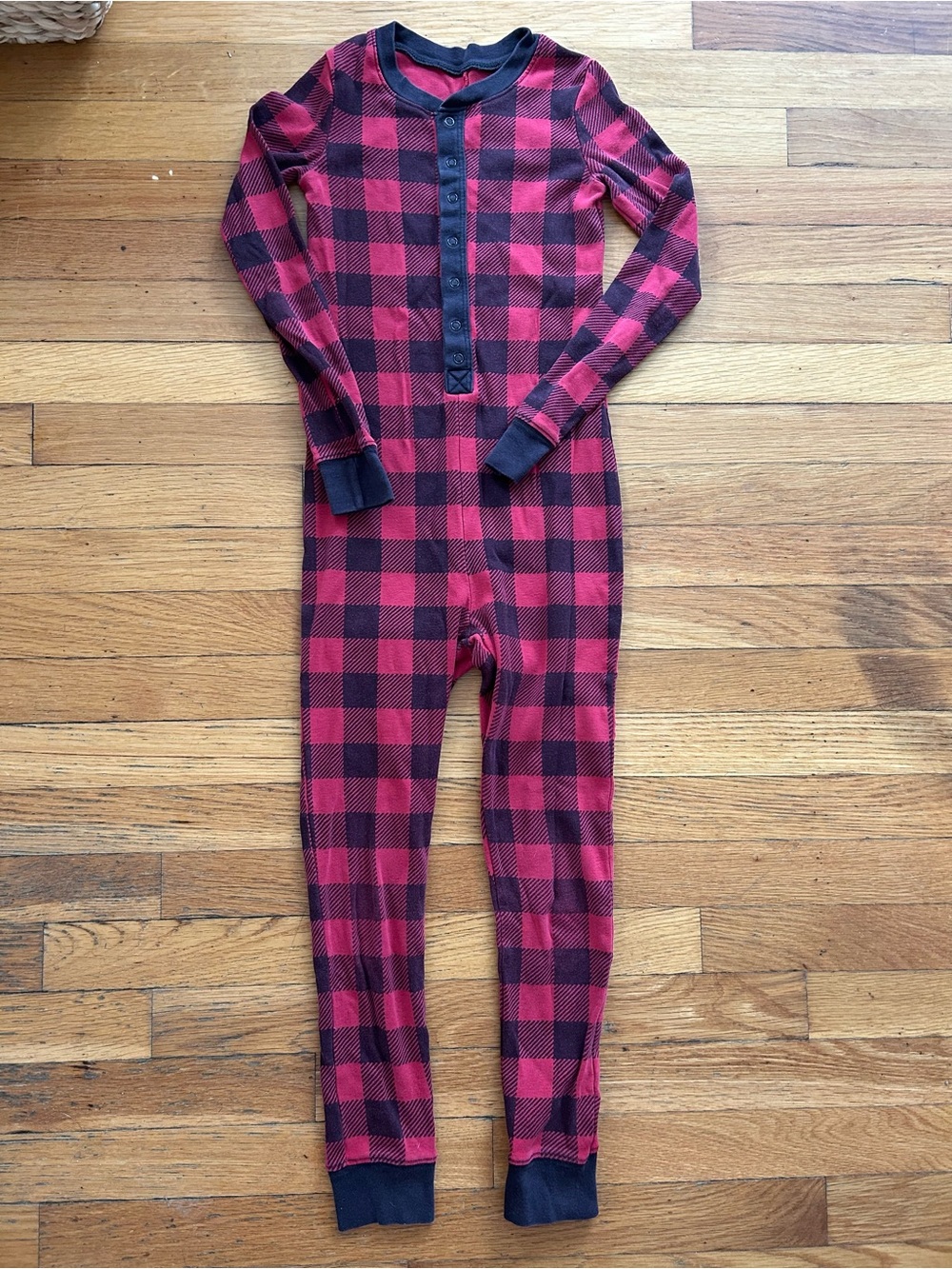 L.L. Bean Kids Red & Black Buffalo Plaid 1 Piece Pajamas, size 8, Organic Cotton